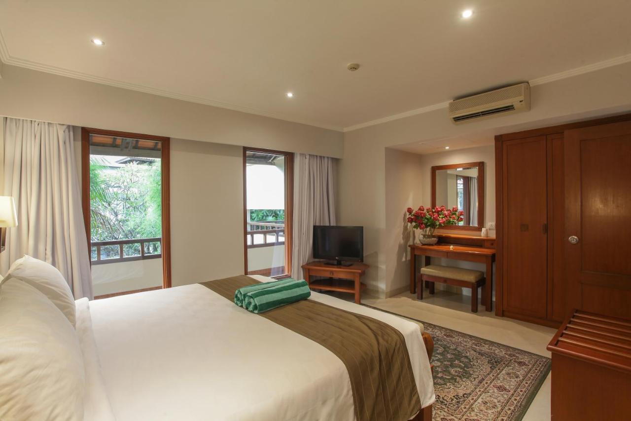 Peninsula Beach Resort Nusa Dua  Exterior photo