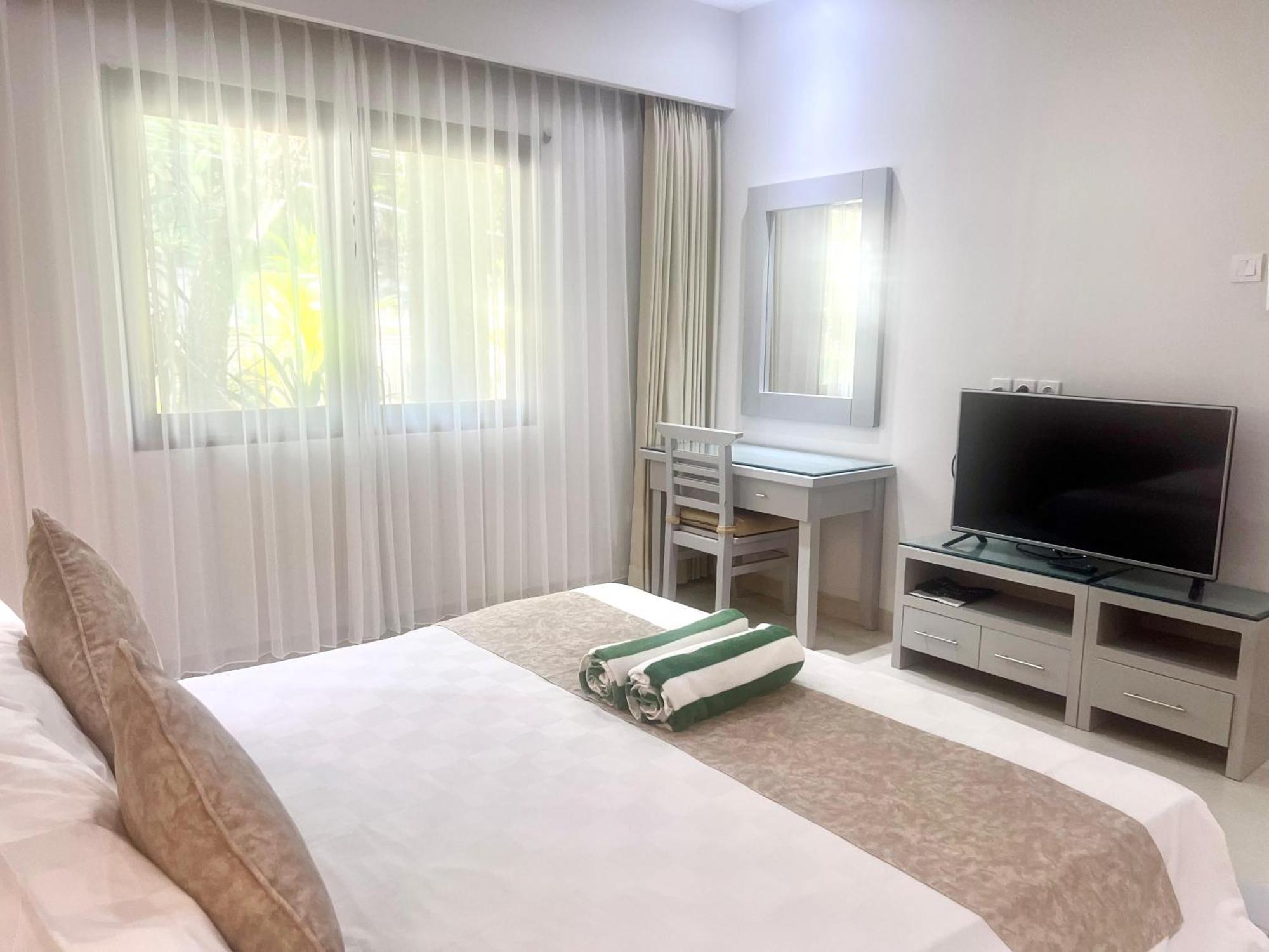 Peninsula Beach Resort Nusa Dua  Exterior photo